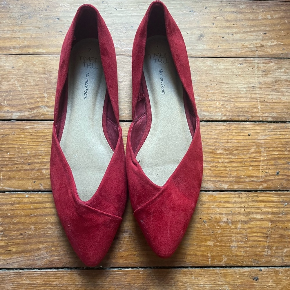 Time and Tru Women's Vibrant Red Flats